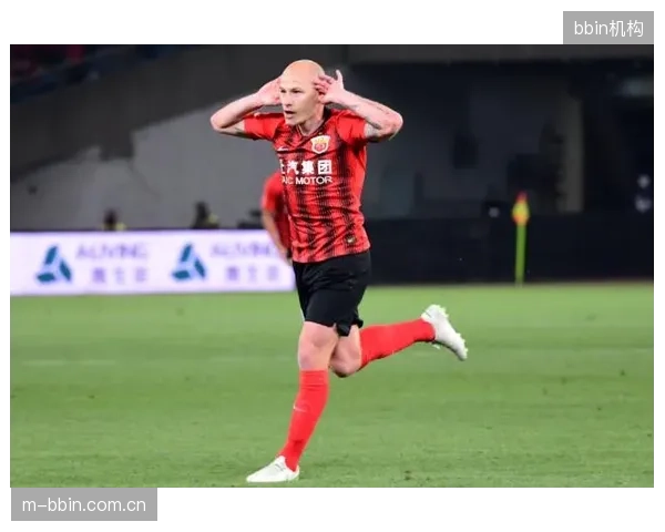 主力阵容年龄结构合理，但板凳深度不足，核心球员的健康状况是隐忧。
